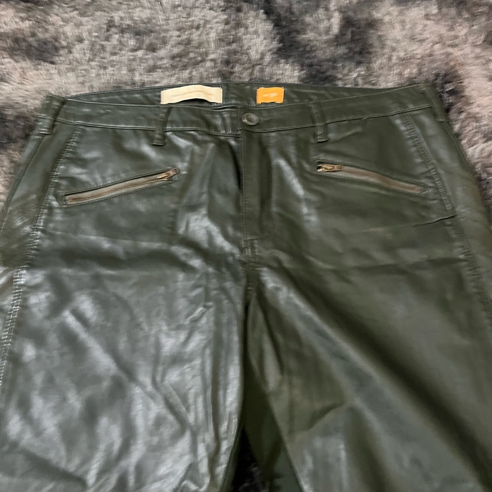 Pilcro and the letter‎ press green pleather front pants woman’s 32 - Picture 2 of 13